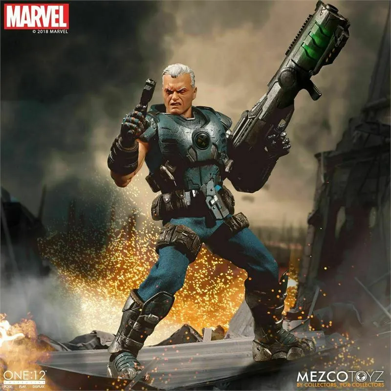 Cable One:12 Collective action figure by Mezco (X-Men)