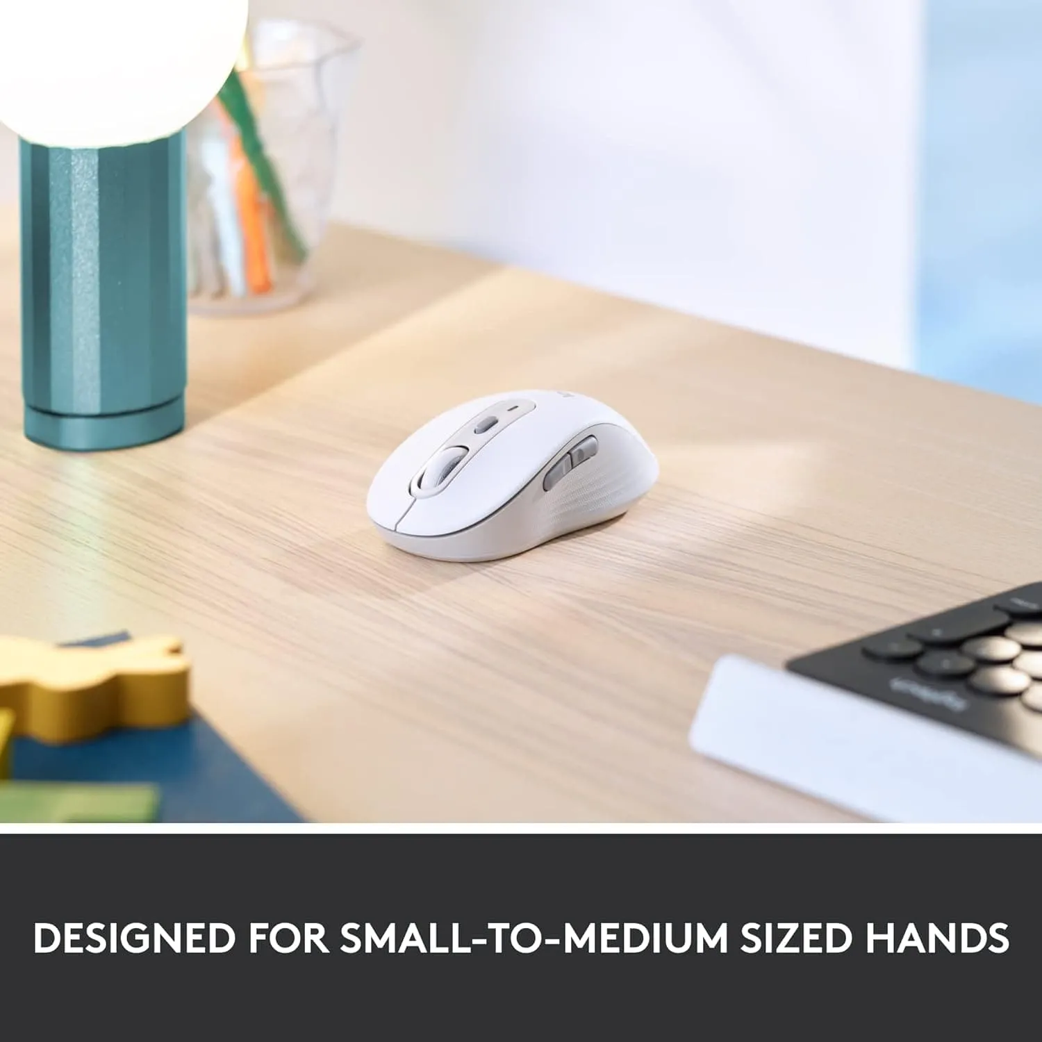 Logitech Signature M650 Wireless Mouse - For Small to Medium Sized Hands, 2-Year Battery, Silent Clicks, Customisable Side Buttons, Bluetooth, for PC/Mac/Multi-Device/Chromebook - Offwhite