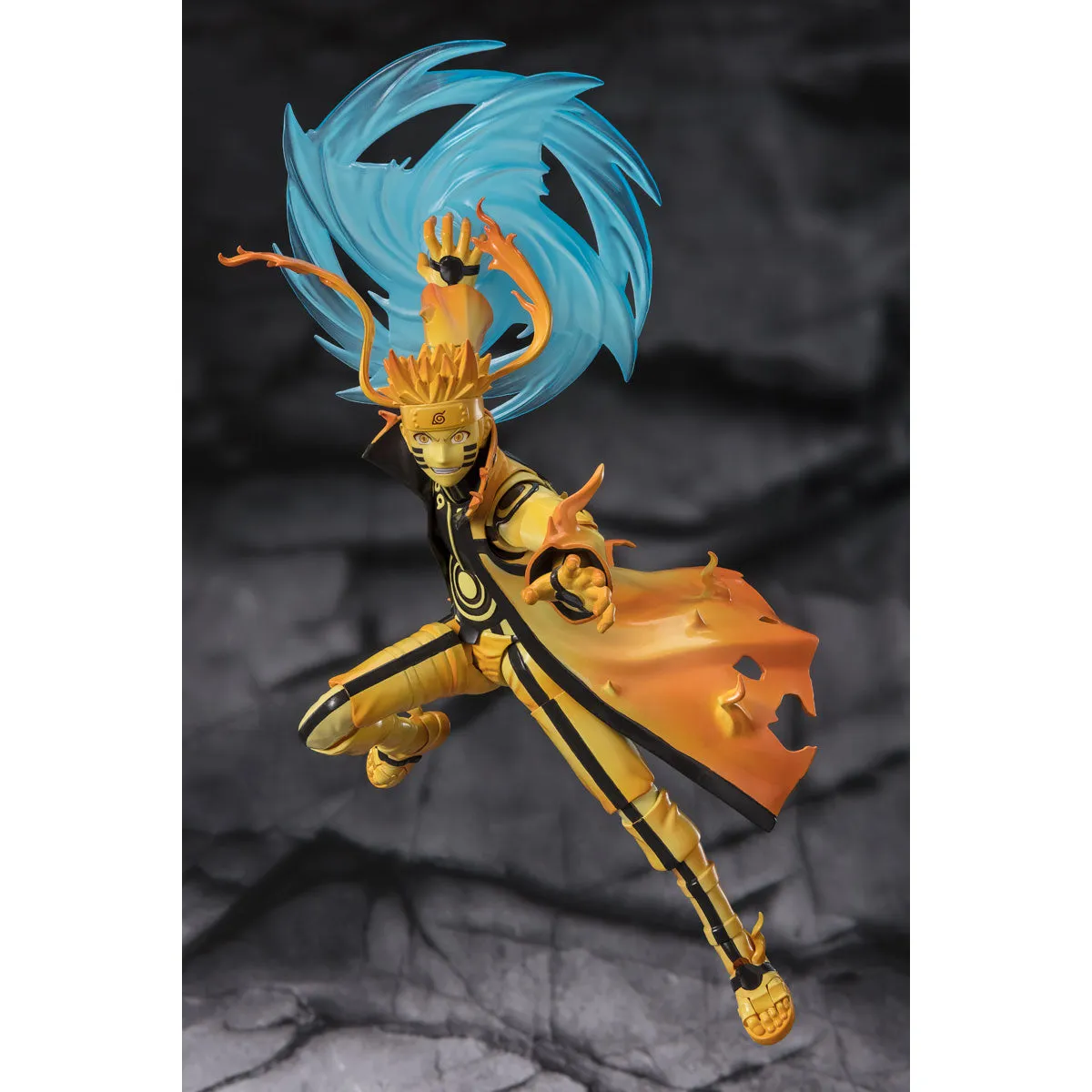 S.H.Figuarts Naruto Uzumaki Kurama Link Mode -Courageous Strength That Binds-