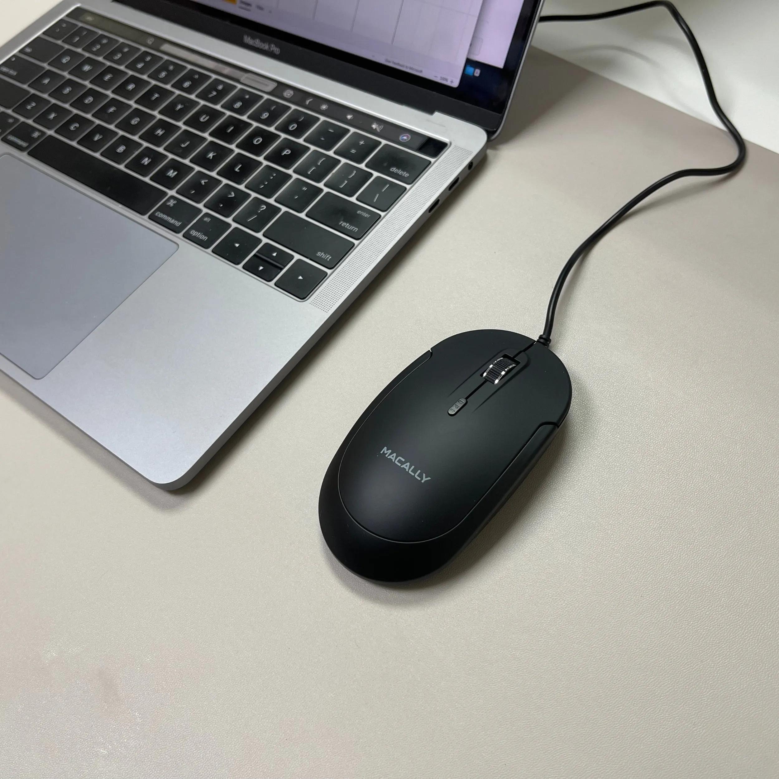 Silent USB Wired Mouse for Mac and PC (Black)